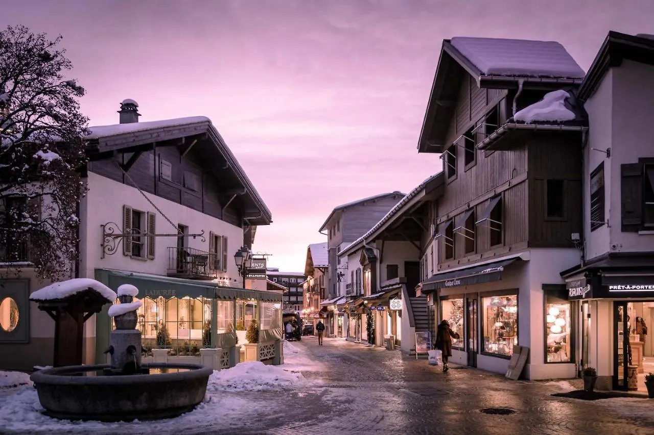 Luxury Wood Megeve Village